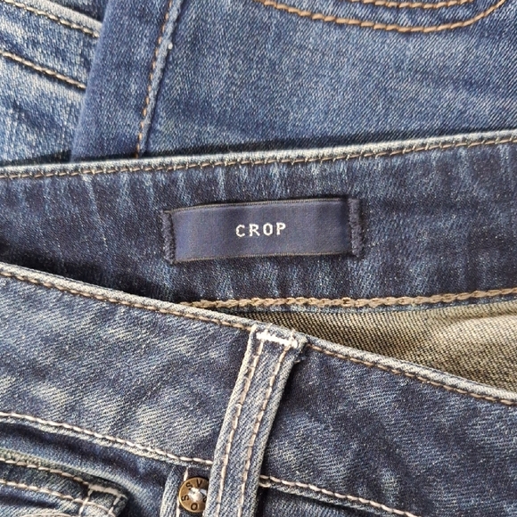 Blue Cropped Ankle Jeans with Raw Hem - Picture 5 of 8